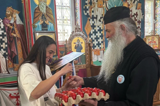 HRISTOS VASKRSE! Sara Ćirković: Neka nam je srećan i radosan najveći hrišćanski praznik, pobeda života nad smrću