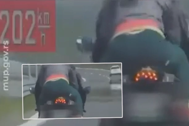 BRAČNI PAR DIVLJAO MOTOROM! Zaustavio ih presretač, nećete verovati kojom brzinom su išli! (FOTO+VIDEO)