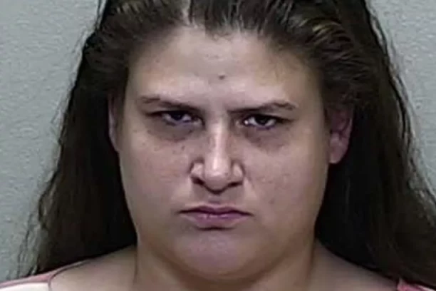 KRISTINA (33) IZBOLA SVOJE RODITELJE JER SU JOJ REKLI DA MORA DA SE ISELI: Nakon zločina otišla u kupovinu kao da se ništa nije dogodilo