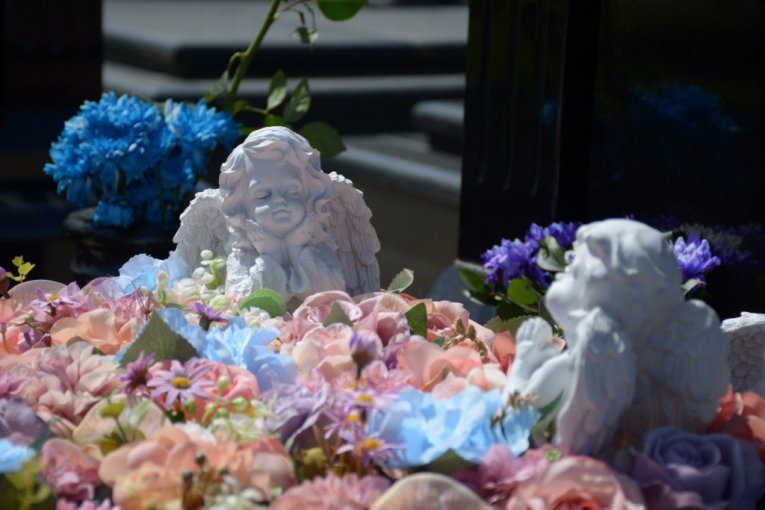 Spomenik Saše Popovića