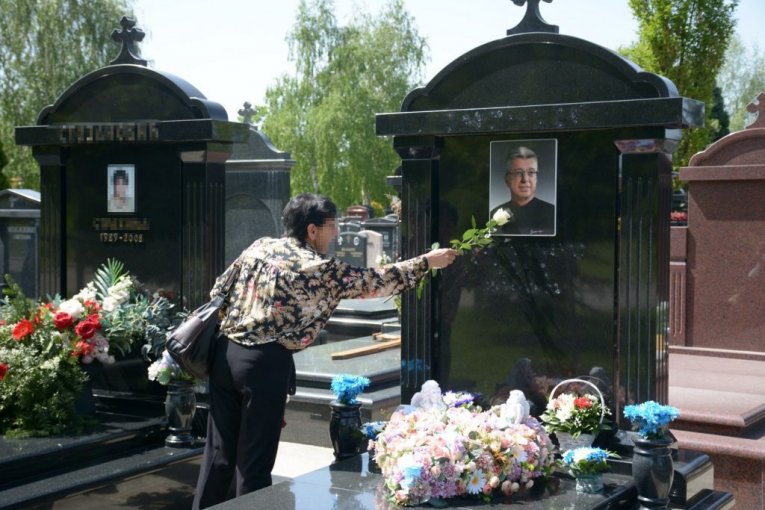 Saša Popović grob Novo bežanijsko groblje