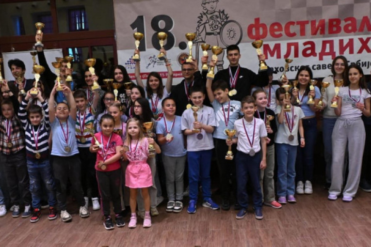 Šahovski spektakl na Paliću