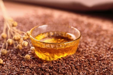 ZABORAVLJENA NAMIRNICA TOPI SALO KO OD ŠALE I ČUVA SRCE: Košta manje od 35 dinara, a pravo je blago za organizam!