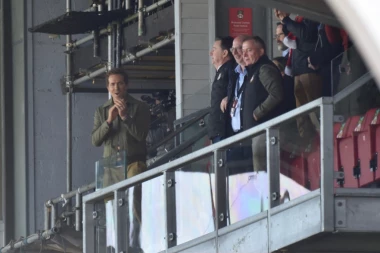 ČUVENI GLUMCI PRAVE ČUDA U ENGLESKOM FUDBALU: Holivudske zvezde i njihov klub pred istorijskim uspehom!