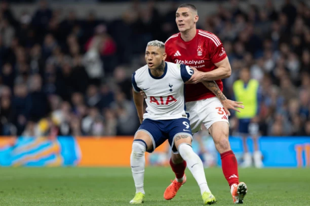 PREMIJER LIGA: Pogledajte kako je Blekijev Notingem zgazio Totenhem i utro sebi put ka Ligi šampiona (VIDEO)