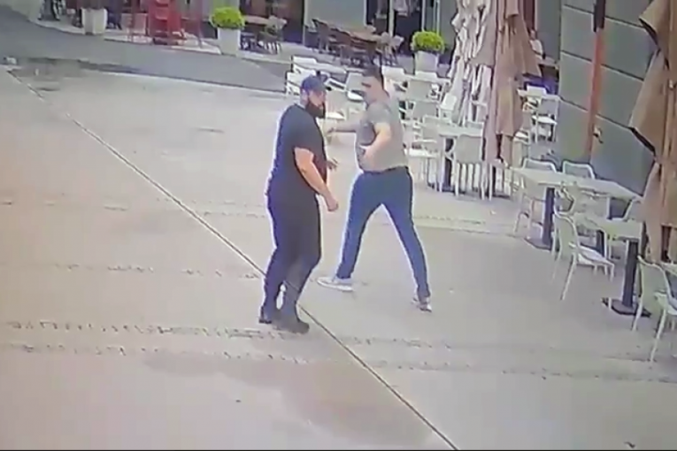 Republika.rs/printscreen,Privatna Arhiva