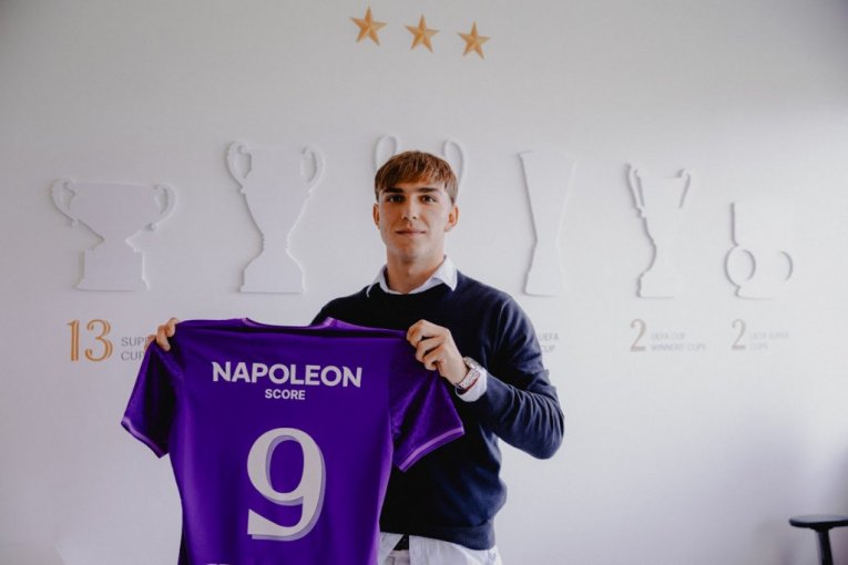 Mihajlo Cvetković je i zvanično postao član briselskog Anderlehta