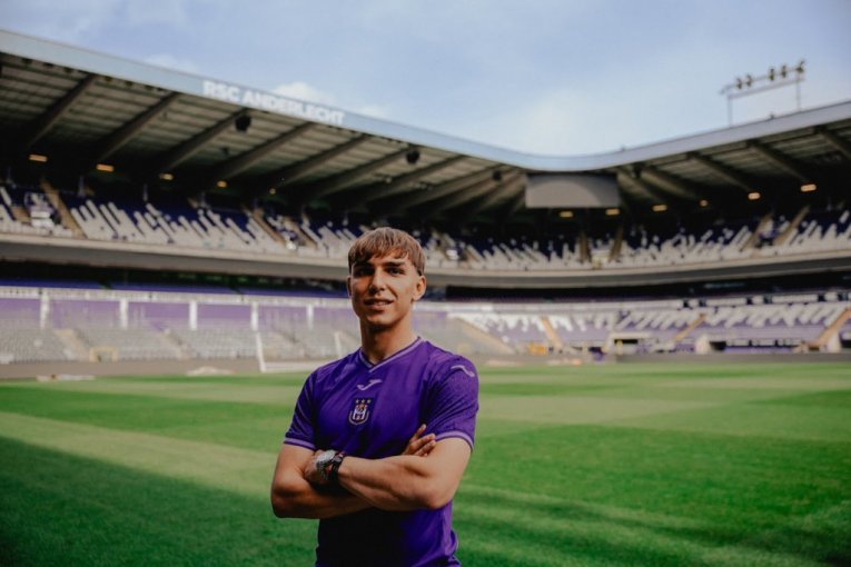 Prvi put u dresu Anderlehta