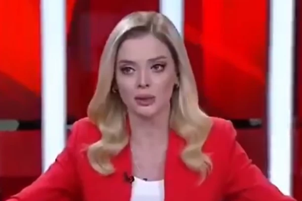 "MOLIM VAS, BEZ PANIKE": Voditeljka vesti pokušala da bude pribrana usred zemljotresa, a ODSEKLA SE OD STRAHA (VIDEO)