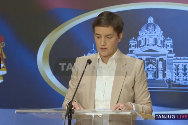 REKTOR DOBIO MISTERIOZNI TELEFONSKI POZIV: Evo zašto je odustao od sastanka sa predsednikom vlade!