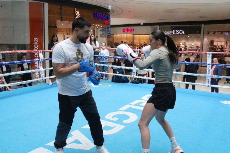 Sara Ćirković se priprema za spektaklu u Banja Luci i borbu za titulu svetskog šampiona