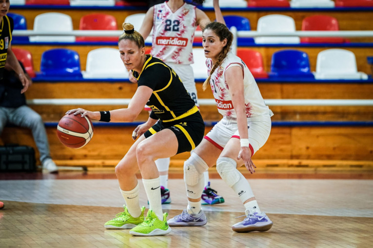 KKŽ Crvena zvezda Meridianbet - ŽKK Kraljevo 87:64 (28:19, 24:13, 20:15, 15:17) – 3:0