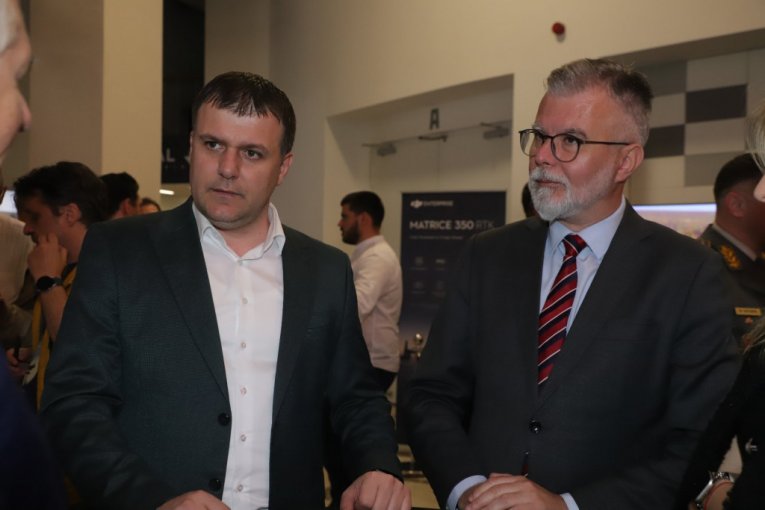 Ministar Husein Memić i istoričar Dejan Ristić