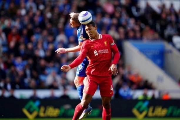 TUGA NA OSTRVU - PROŠLI SU ZAJEDNO MNOGO TOGA! Legendarni fudbaler najavio kraj!