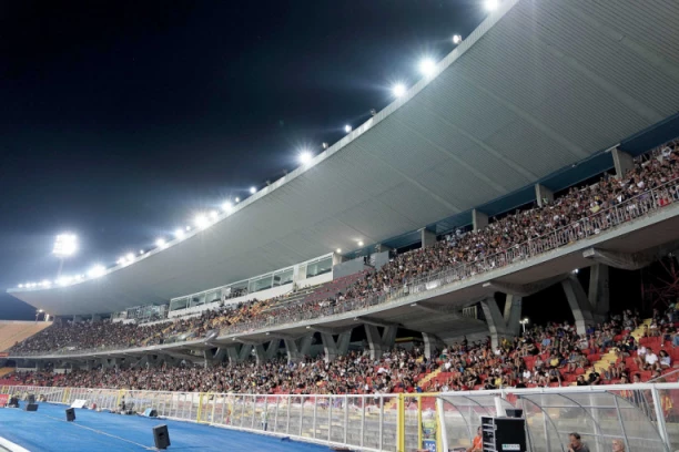 OGROMNA TRAGEDIJA U LEĆEU: Hitno odložena utakmica sa Atalantom!