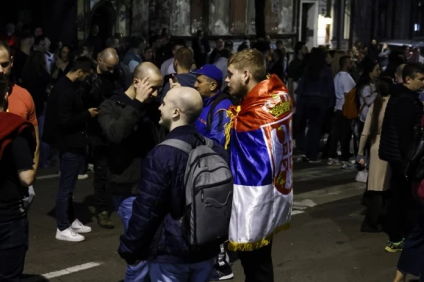 SKANDAL! Iz pritvora puštena još trojica, osumnjičena za pokušaj rušenja ustavnog poretka!