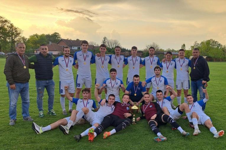 TROFEJ KUPA IDE PUT PANČEVA: Pet dečaka iz omladinskog pogona je dobilo priliku u finalu! (VIDEO)