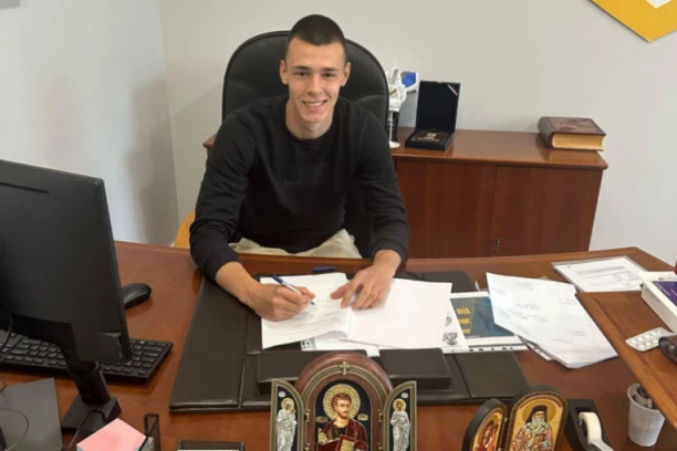 PRVI SUPERLIGAŠKI TRANSFER: Korpulentni vezista jedva čeka početak priprema!