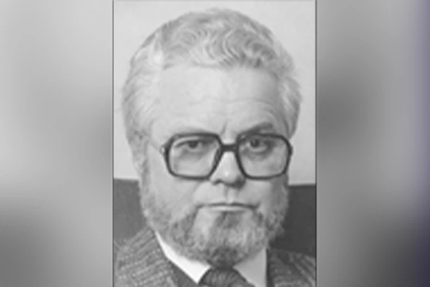 POSMRTNI OSTACI STIŽU U UŽICE: Tužan ispraćaj Ljubomira Simovića!