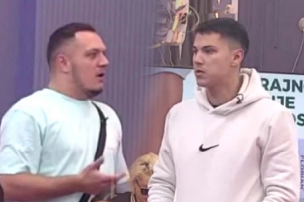 GASTOZOV DRUG STAVIO PEJU NA STUB SRAMA: Poludeo, pa ga udario tamo gde najviše boli - POMINJEŠ MAMINU I TATINU IMOVINU!