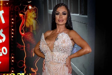 SANJA GRUJIĆ IMALA TROJKU I KORISTILA NEDOZVOLJENE SUPSTANCE?! Isplivali Šokantni detalji - učesnica "Elite" nije ni svesna SKANDALA koji je napolju!