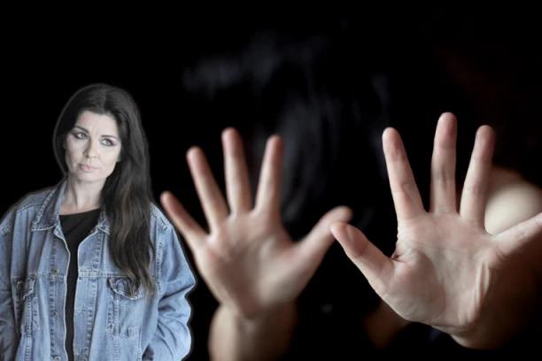 VAPAJI IZ DOMA NAŠE PEVAČICE, bolna ispovest seče poput žileta: "TUKAO ME JE I PRE TRUDNOĆE"!