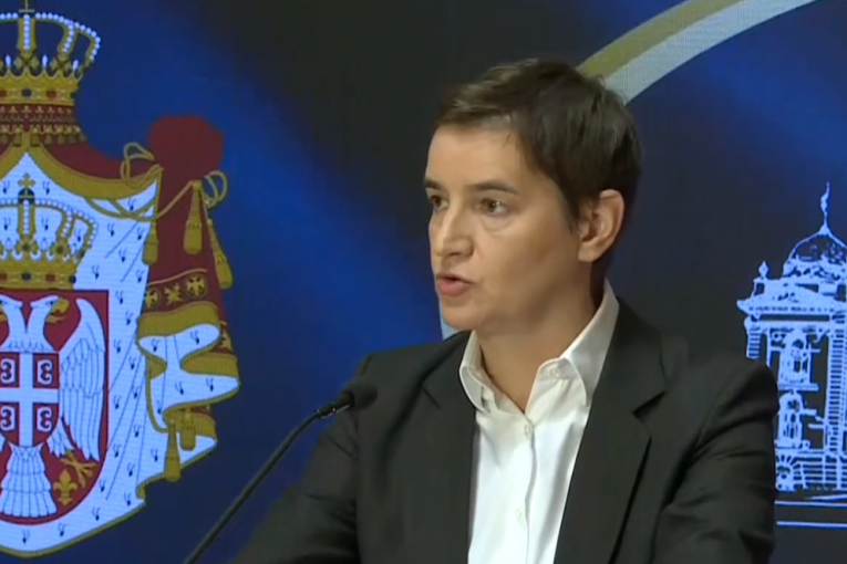 REKTORSKI KOLEGUJUM NE OSUĐUJE NASILJE! Brnabić: "Pokazuju da su političari!"