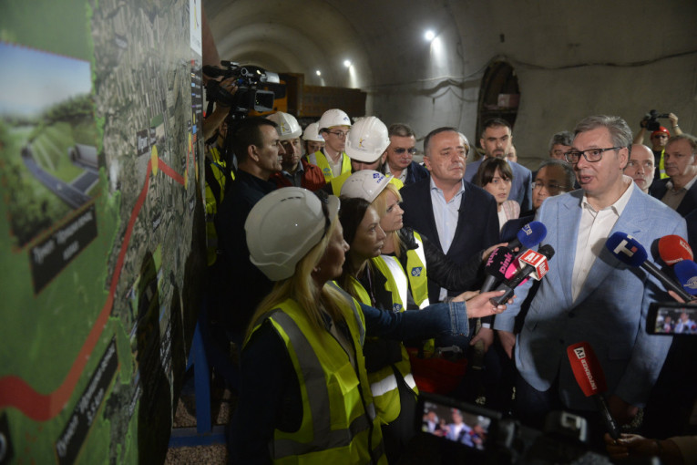 OD NOVOG SADA DO LOZNICE STIZAĆE SE ZA SAT I PO! VUČIĆ O IRIŠKOM VENCU: Ovo će biti najduži i najveći tunel u Srbiji! (FOTO)