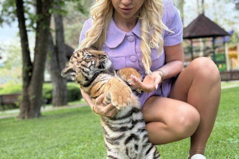 Jovana kroti tigricu