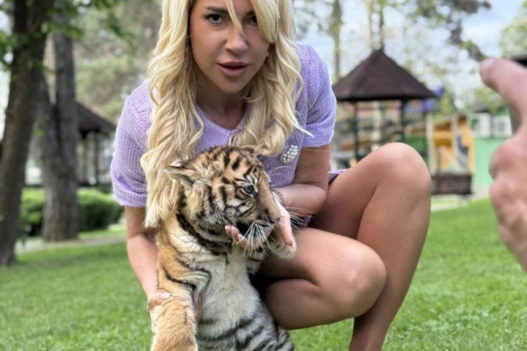 Jovana kroti tigricu