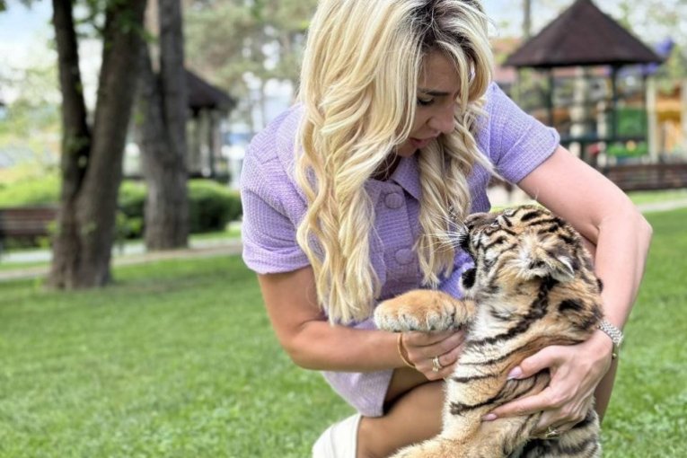Jovana kroti tigricu