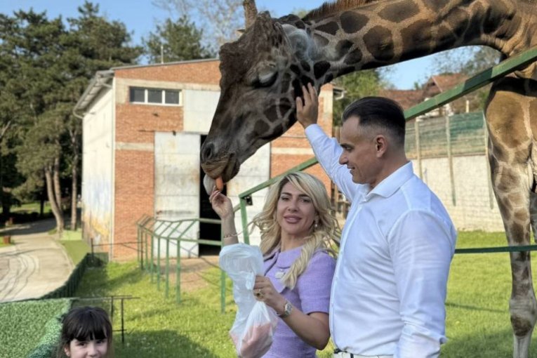 Jovana, Lea i Dragan