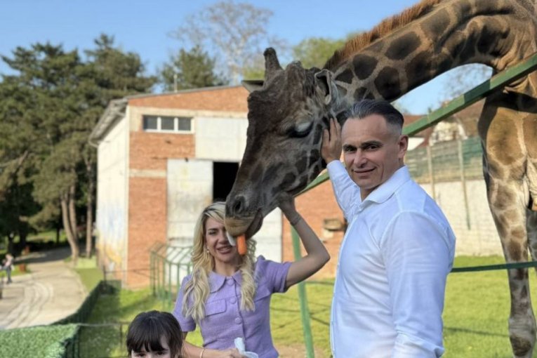 Jovana, Lea i Dragan