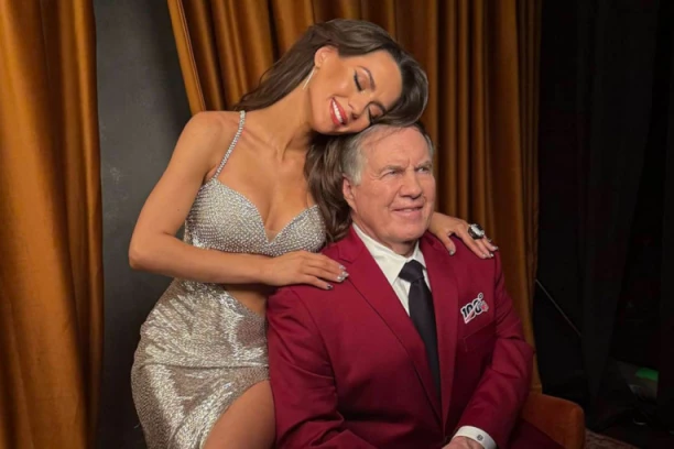 UVEK JE MLAĐE BILO SLAĐE! Legendarni Hrvat šeta zanosnu lepoticu! (FOTO GALERIJA)