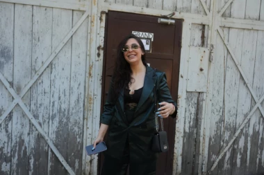 NOVI DEČKO SANJE VUČIĆ VOZI BESNU MAŠINU! Pogledajte gde je UHVAĆEN, svi su se ŠOKIRALI!! (GALERIJA)