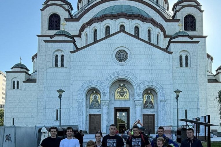 Srđan Veličković kreće na humanitarno hodočašće u znak podrške deci oboleloj od raka