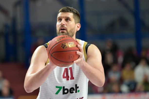 "ŽELJKOV TIM ĆE SE UKLOPITI, A I ZVEZDA JE SJAJNA"! Gagić za Republiku: Teško je nositi breme Partizanovog dresa!