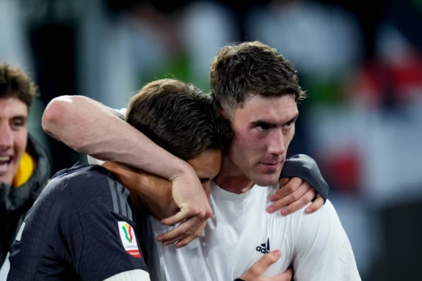 OVOME SE NIKO NIJE NADAO: Dogovor je postignut - napadač Juventusa produžio ugovor!