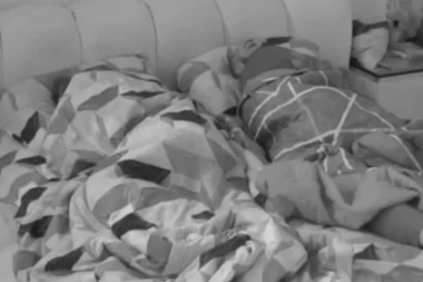 LUKA VUJOVIĆ NAPUSTIO KUĆU! Aneli Ahmić URLALA iz petnih žila, nije znala šta ju je snašlo!