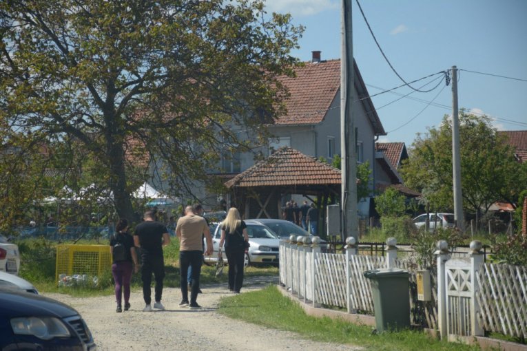 Sahrana nastradalih u Topoli!