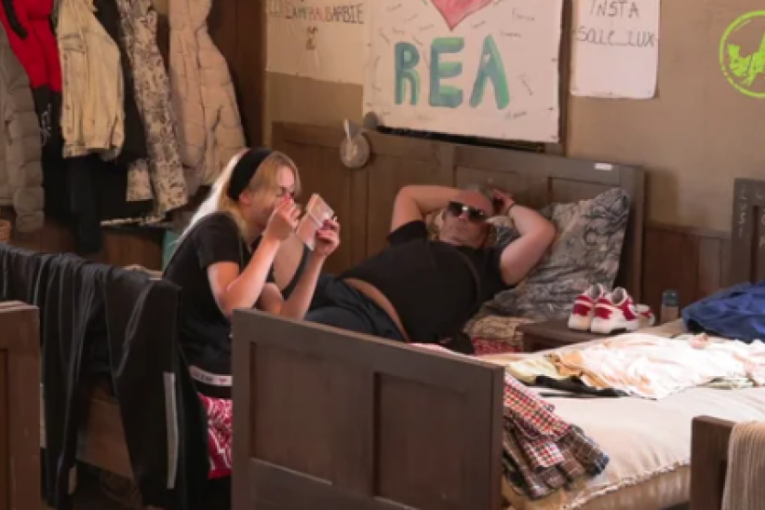 Sale Luks i Andrea Rea Anđelković