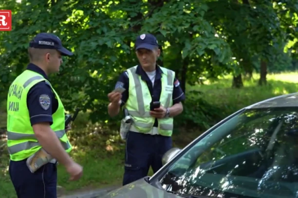 VAŽNA INFORMACIJA! Ovim vozačima u Srbiji vozačka dozvola kraće traje: Obratite pažnju, kazne su velike