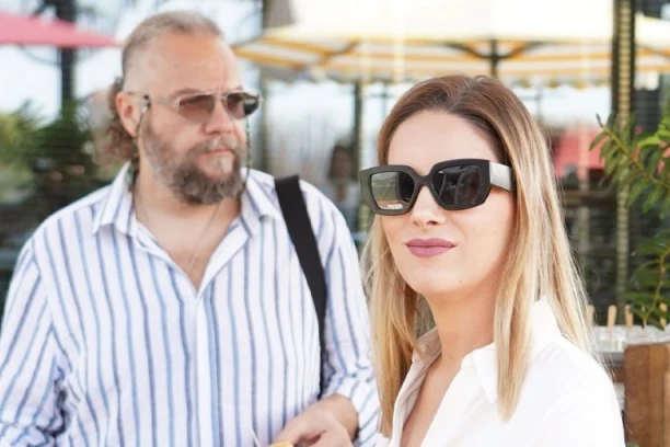 DRAMA NA AERODROMU! Glumica i njen suprug PROTRČALI PORED OBEZBEĐENJA I GURALI LJUDE, momentalno se oglasili