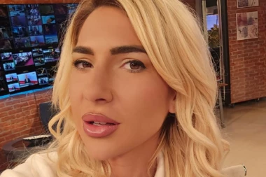 ŠOK! Jovana Jeremić se vratila na STARO! (VIDEO)