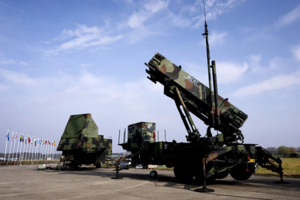 ZELENSKI TRLJA RUKE: Ukrajina dobija još jedan moćni sistem PVO