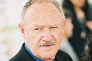 SKANDAL NA SAHRANI SLAVNOG GLUMCA! Svi bruje o potezu njegovih naslednika!