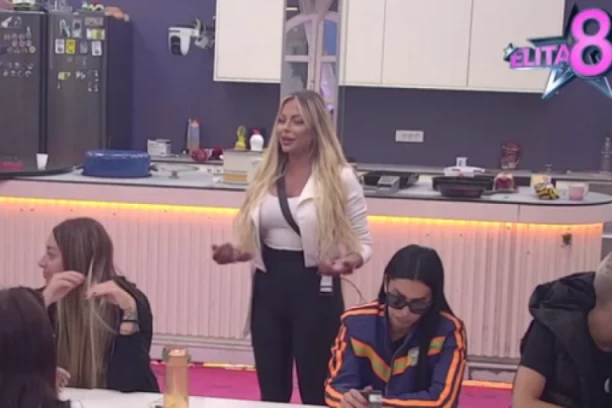 BIVŠE TETOVKE ŽESTOKO ZARATILE: Sofija URNISALA Sanju, učesnici u šoku - BAVIŠ SE VRADŽBINAMA I KUNEŠ LJUDE!