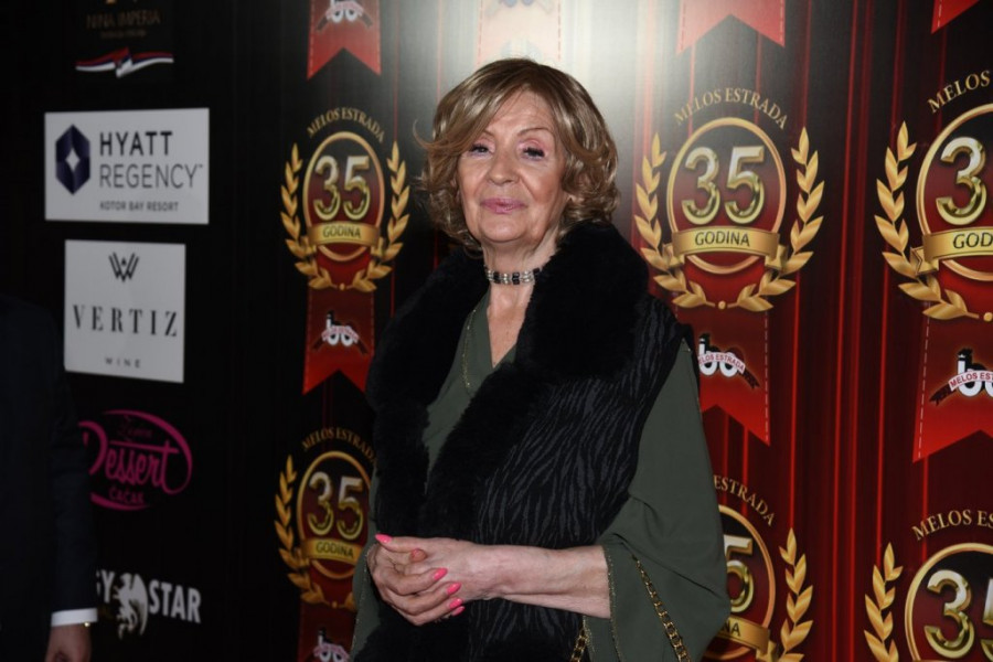 KRISTIJAN GOLUBOVIĆ BIO NA PRAGU KUPOVINE KUĆE OD PEVAČICE! Sve otkriveno, a evo gde je zapelo!