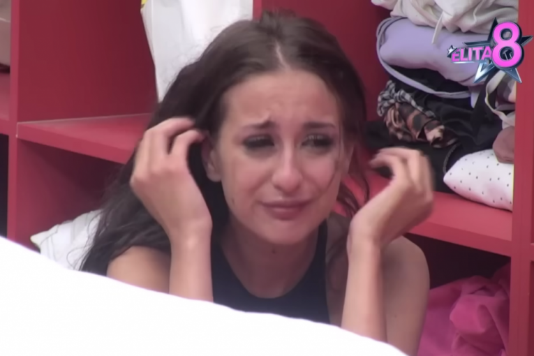 Stefani Grujić plače Elita 8 Zadruga