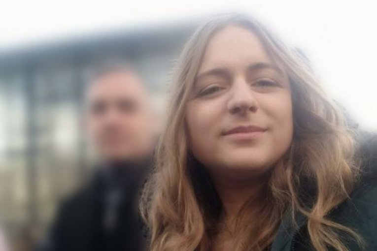 UHAPŠENA PONOŠEVA SARADNICA ZBOG DROGE! Pala koordinatorka pokreta SRCE (FOTO)